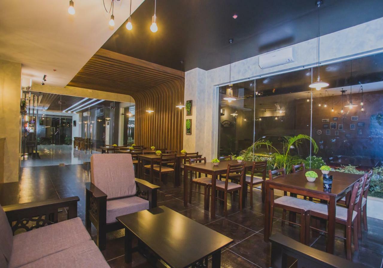 Hotel Costa Brava Tacloban Exterior photo